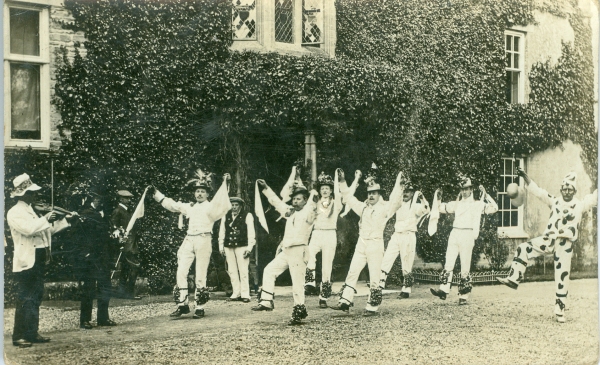 1911, Bampton Manor
